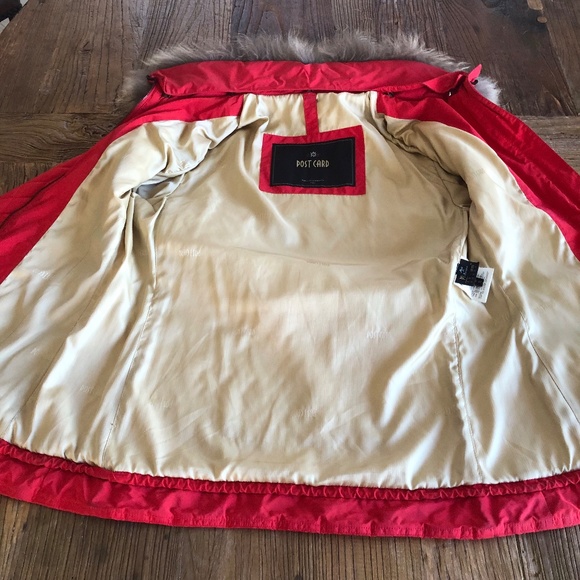 POST CARD Luxury Red Quilted Jacket with Removable Fur Collar - Sz 8 - Picture 13 of 16